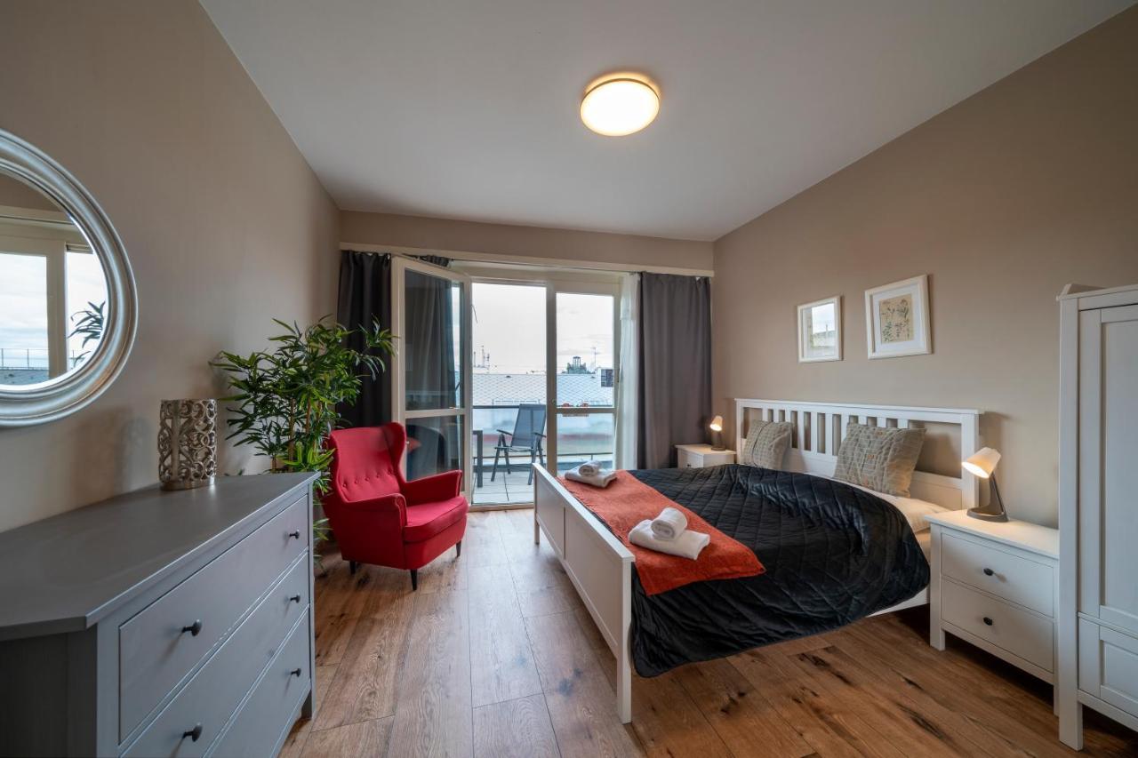 New Town - Apple Apartments Praga Exterior foto