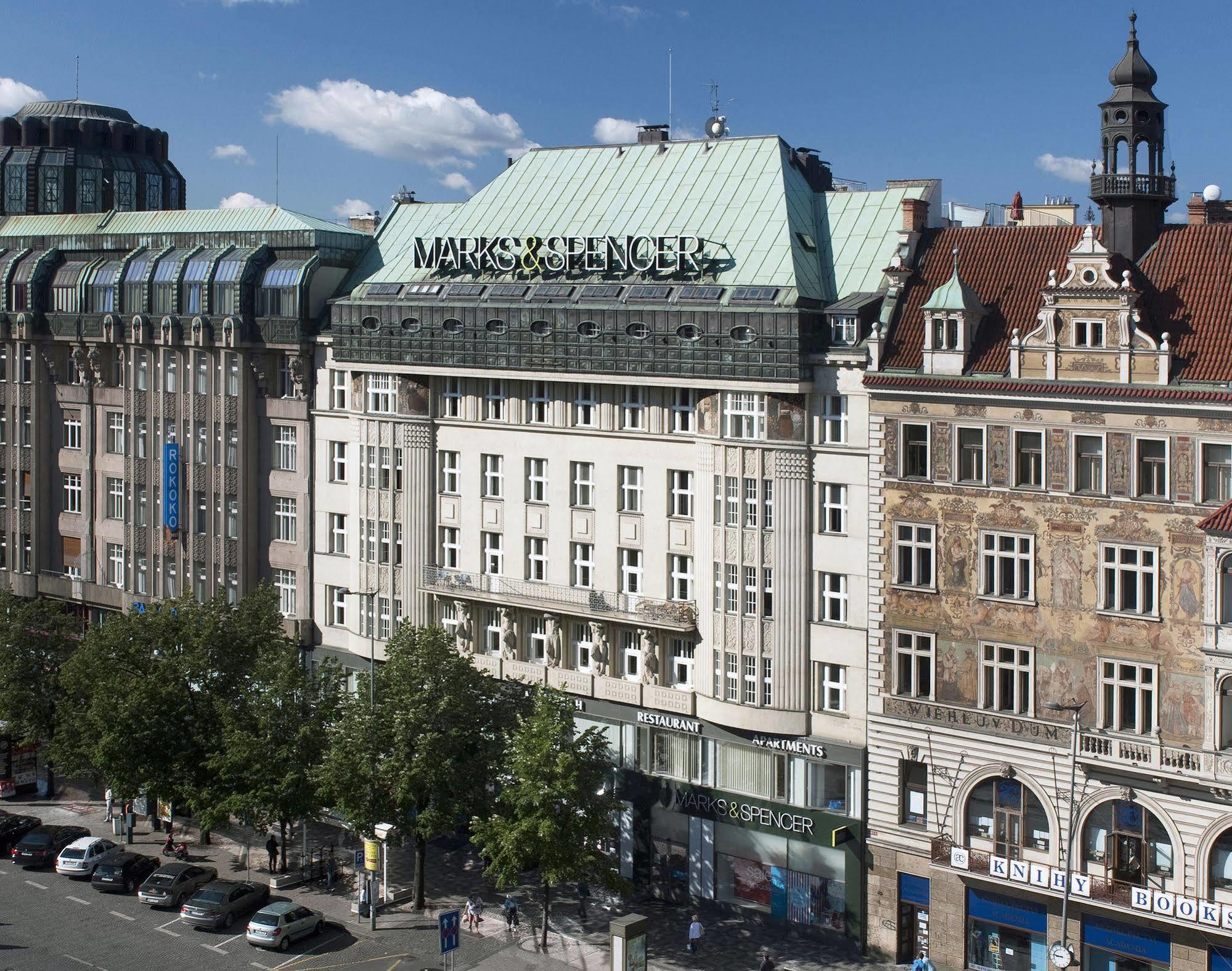 New Town - Apple Apartments Praga Exterior foto